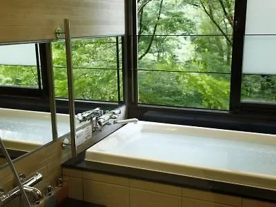 **** Ryokan Hotel Hatsuhana Hakone Japan